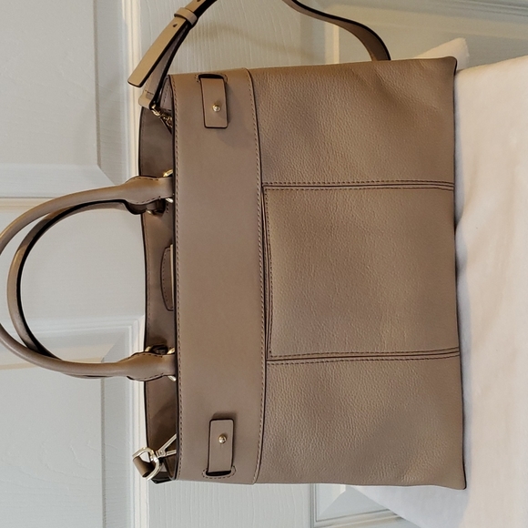 Michael Kors Large Gramercy Satchel - Picture 3 of 11